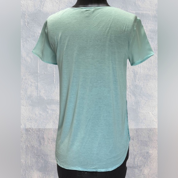 Banana Republic Aqua Short Sleeve Top With Side Buttons Size XS - Picture 3 of 4